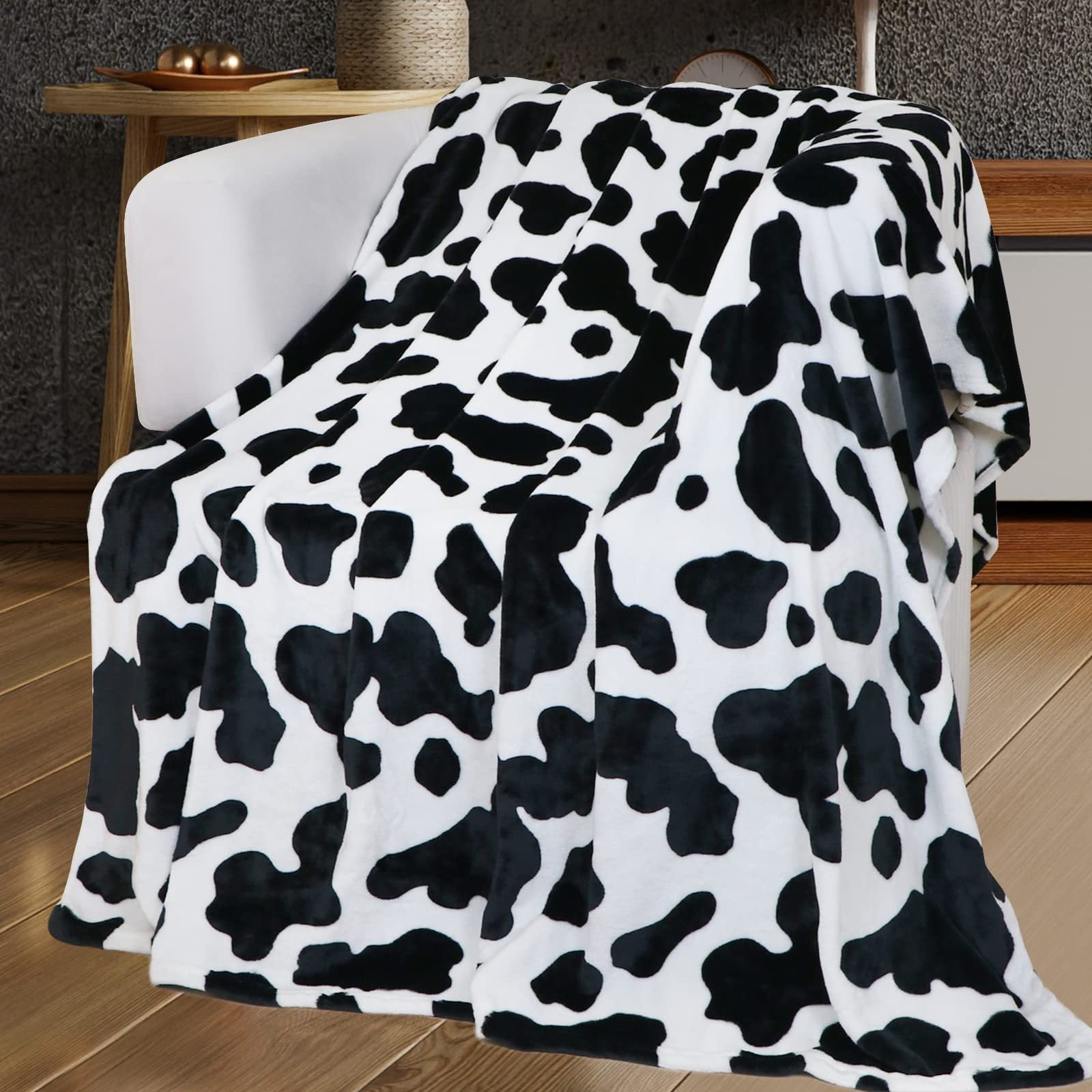 Cows Pattern Printed Flannel Digital Blanket